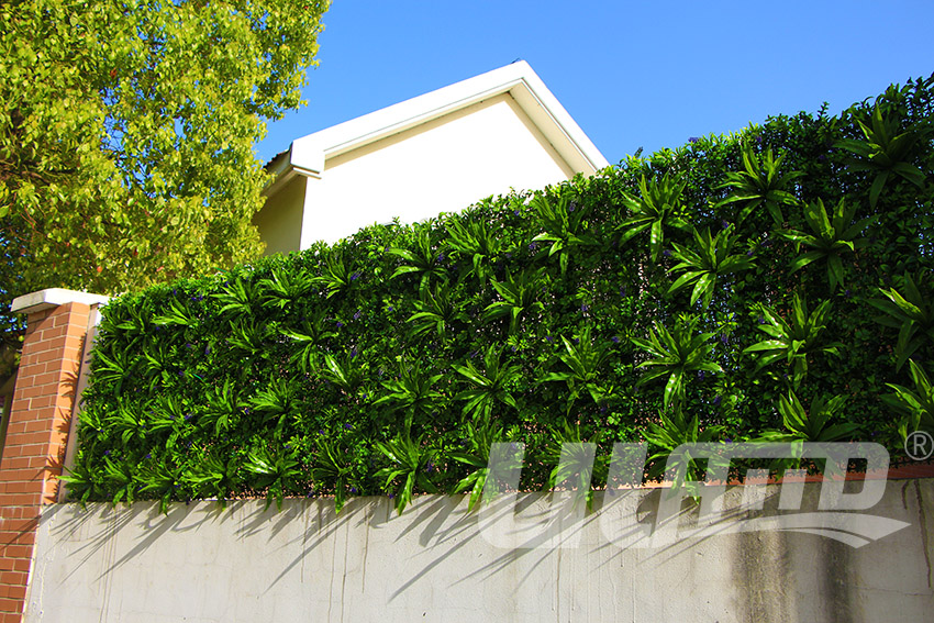 別墅護(hù)欄仿真綠化