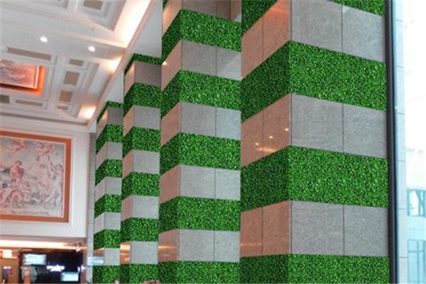 室內塑料綠植裝飾的柱子