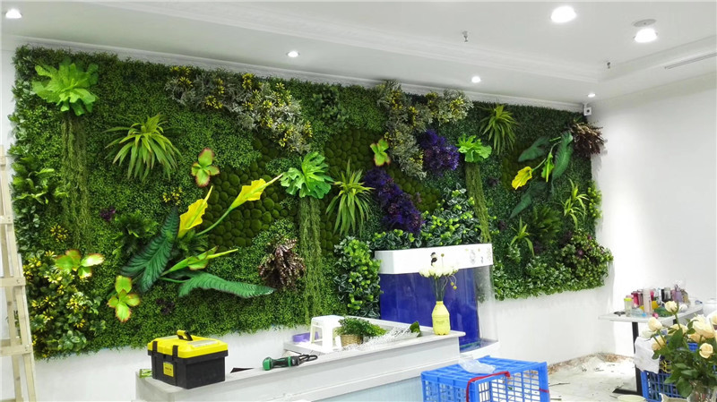 仿真植物墻裝飾的店鋪