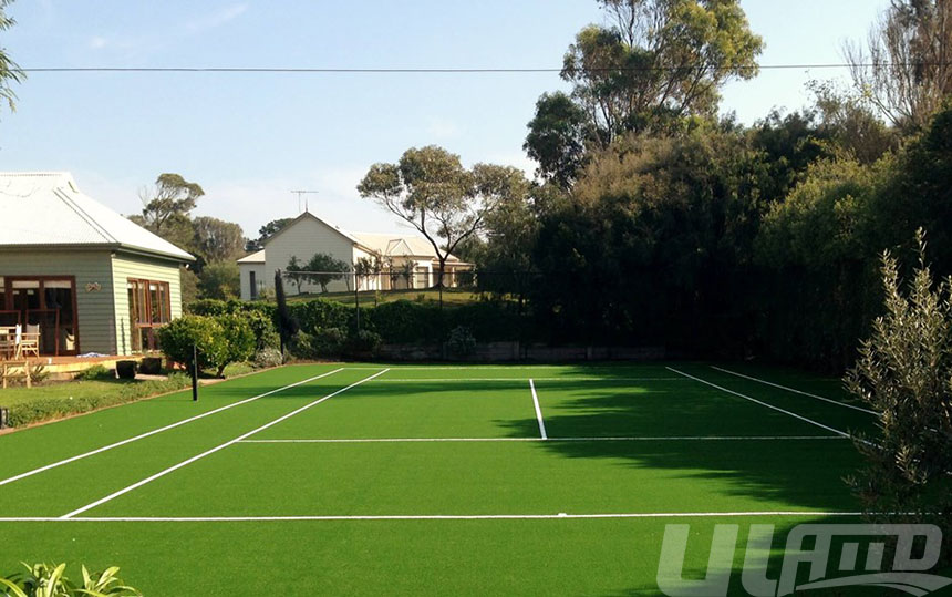 網(wǎng)球場(chǎng)鋪裝仿真草坪工程案例