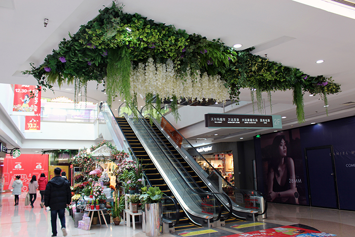 仿真植物裝飾的天花板