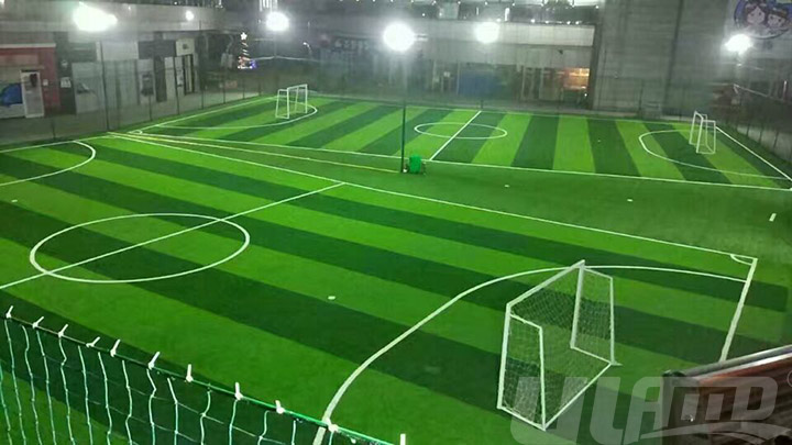 運動場仿真草坪