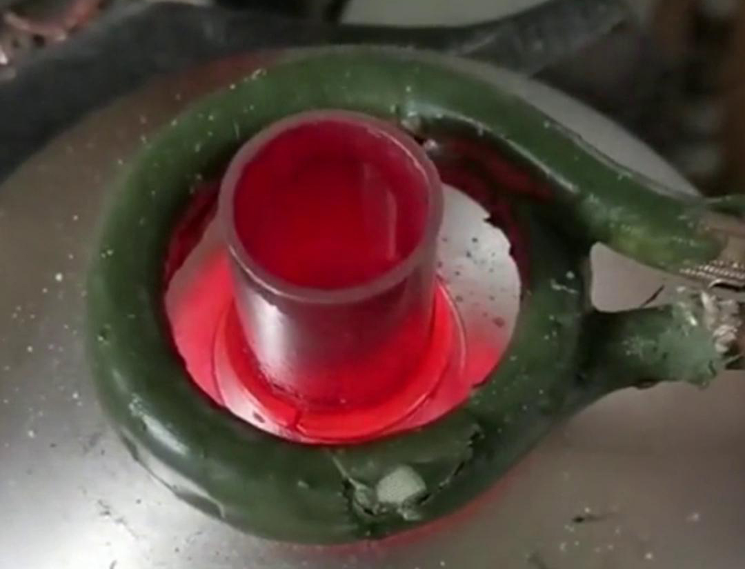 高頻焊機(jī)，不單純只是焊接銅管鋁管，還可以焊接不銹鋼鐵更各類異種金屬釬焊