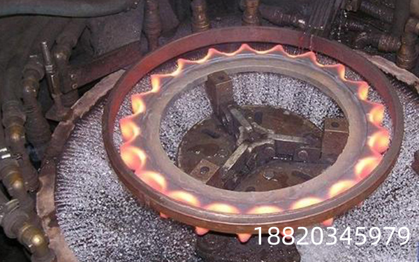 中高頻淬火機(jī)床淬火過程 中高頻淬火機(jī)床淬火過程